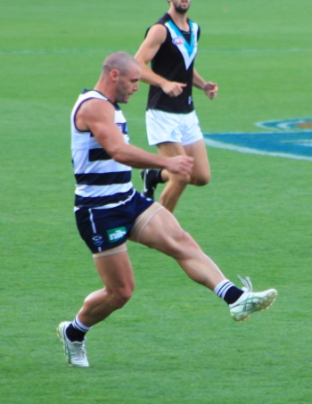 JOSH HUNT SLAMS HOME A GOAL FROM OUTSIDE FIFTY